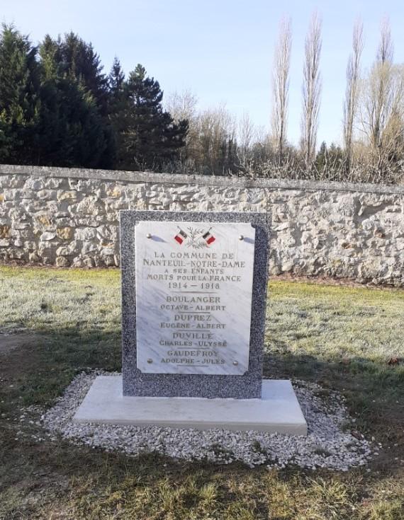 Monument aux morts nanteuil 2